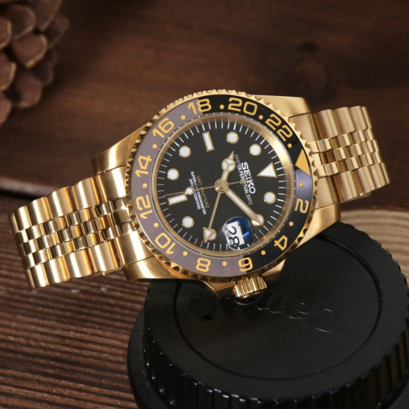 GMTeiko Master II Gold “Bruce Wayne” – 40mm Automatic GMT Watch