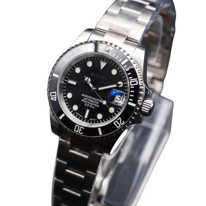 Seikomariner “Black” – 40mm Automatic Watch