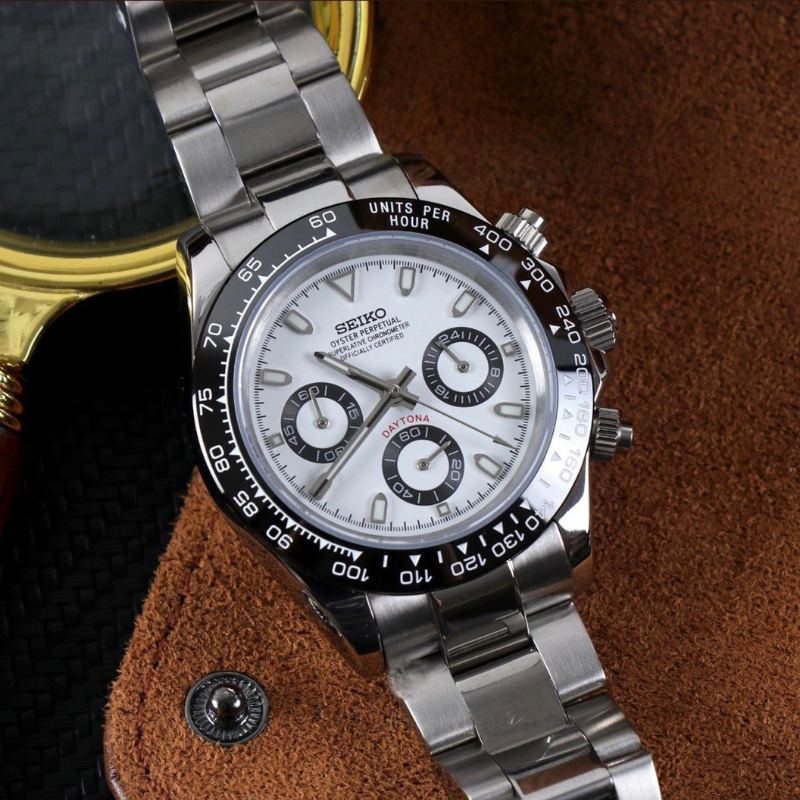 Seitona “Panda” – 40mm Hybrid Chronograph Watch