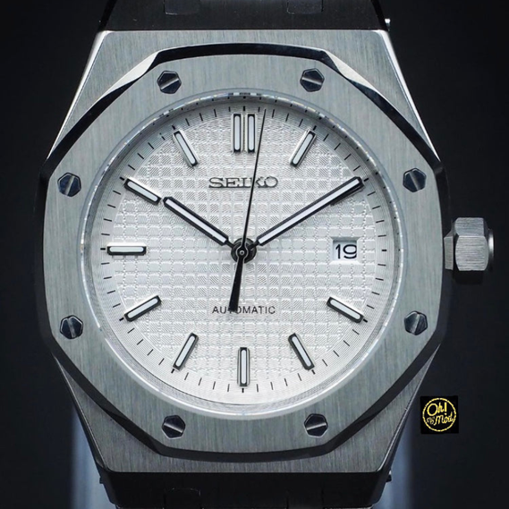 Royal Seikoak “White” – 41mm Automatic Watch