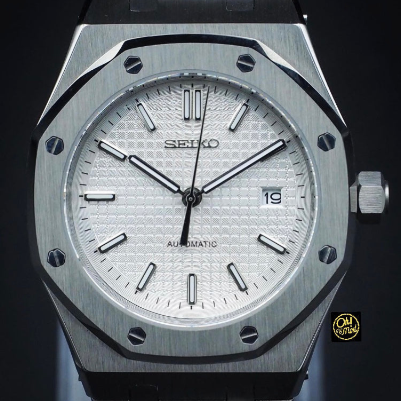 Royal Seikoak “White” – 41mm Automatic Watch