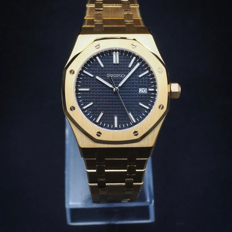 Royal Seikoak “Gold & Black” – 41mm Automatic Watch