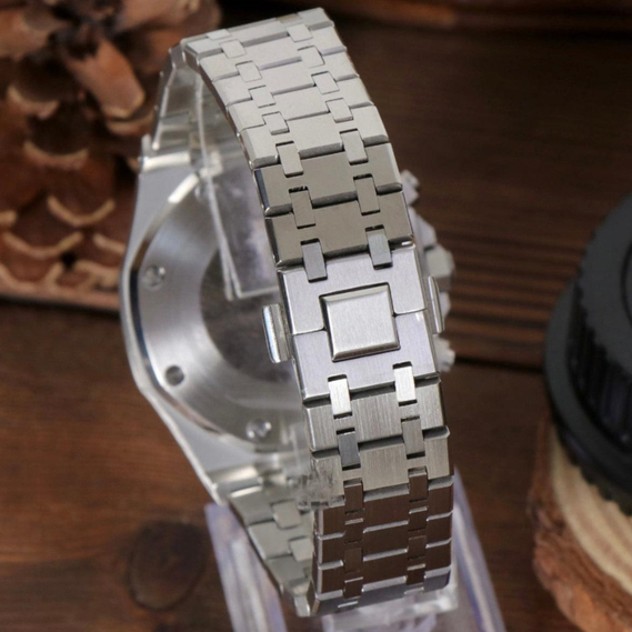 Royal Seikoak “Navy” – 41mm Automatic Watch