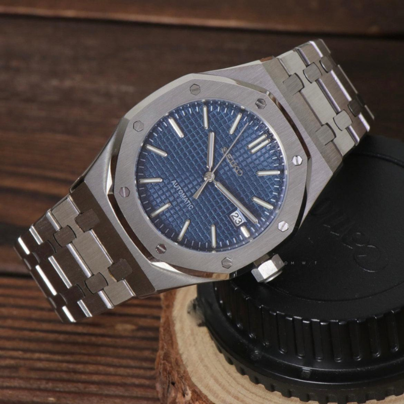 Royal Seikoak “Navy” – 41mm Automatic Watch