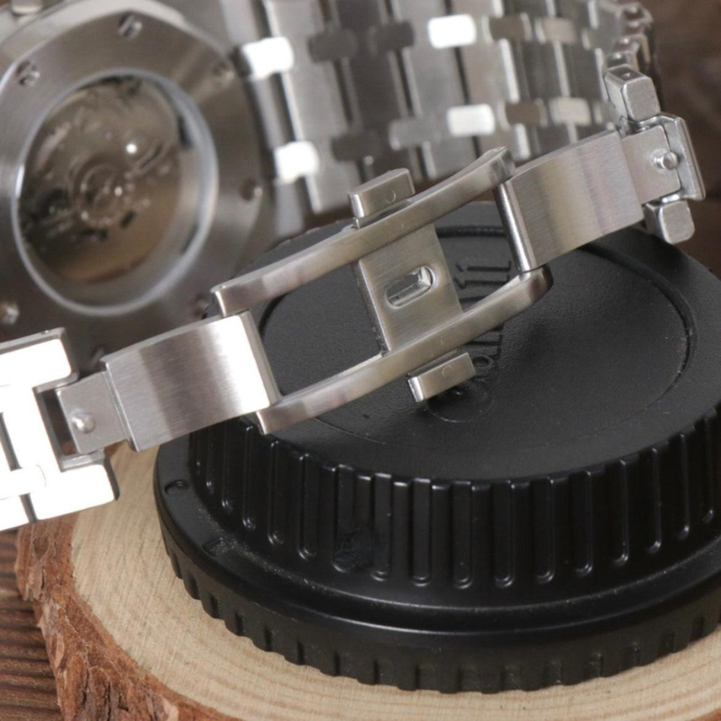 Royal Seikoak “Skeleton” – 41mm Automatic Watch