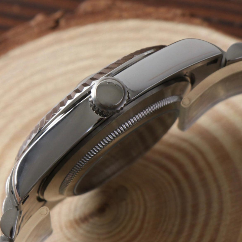 Seikojust "Black" – 36/39mm Automatic Watch